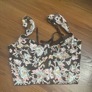 34dd Victoria’s Secret corset top